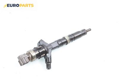 Дюза дизел за Toyota Land Cruiser J120 (09.2002 - 12.2010) 3.0 D-4D (KDJ120, KDJ150, KDJ125), 163 к.с., 23670-30020