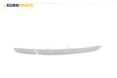 Лайсна заден капак за Mazda 6 Station Wagon I (08.2002 - 12.2007), комби, позиция: задна