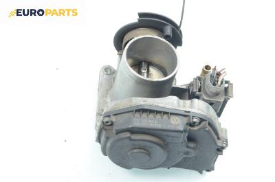 Дроселова клапа за Volkswagen Polo Hatchback II (10.1994 - 10.1999) 50 1.0, 50 к.с., № 030 133 064 D
