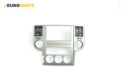 Централна конзола за Nissan X-Trail I SUV (06.2001 - 01.2013)