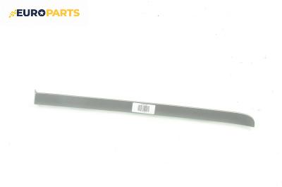 Интериорна лайсна за Volkswagen Touran Minivan I (02.2003 - 05.2010), 4+1 вр., миниван
