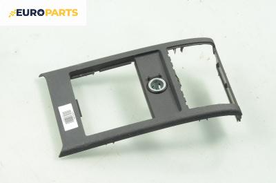 Централна конзола за Volkswagen Touran Minivan I (02.2003 - 05.2010)