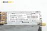 CD плеър за Renault Megane II Hatchback (07.2001 - 10.2012), № 8200 256 141