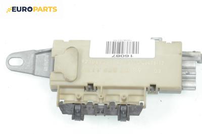 Усилвател антена за Mercedes-Benz E-Class Estate (S211) (03.2003 - 07.2009), № A211 820 30 89