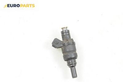 Дюза бензин за Volkswagen Golf IV Hatchback (08.1997 - 06.2005) 1.8, 125 к.с., № 06A906031D