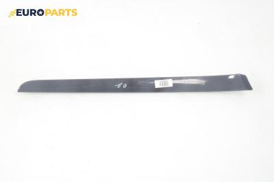 Интериорна лайсна за Audi A4 Avant B6 (04.2001 - 12.2004), 4+1 вр., комби