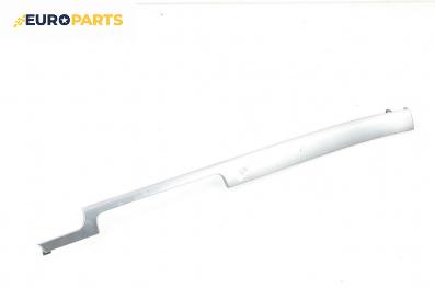 Интериорна пластмаса за Audi A4 Avant B7 (11.2004 - 06.2008), 4+1 вр., комби, позиция: предна