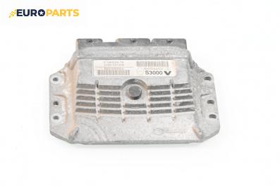 Компютър двигател за Renault Megane II Hatchback (07.2001 - 10.2012) 1.4 16V (BM0B, CM0B), 98 к.с., № 8200242405