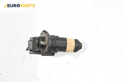 Дюза бензин за Volkswagen Polo Hatchback IV (10.2001 - 12.2005) 1.4 16V, 75 к.с., № 036906031M