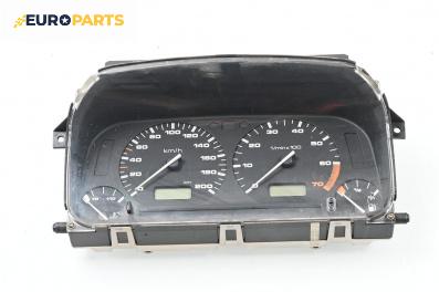 Километраж за Volkswagen Polo Hatchback II (10.1994 - 10.1999) 45 1.0, 45 к.с.