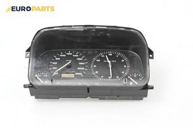 Километраж за Volkswagen Golf III Hatchback (08.1991 - 07.1998) 1.6, 75 к.с.
