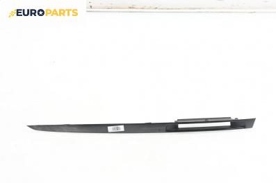 Интериорна лайсна за Mazda 3 Hatchback I (10.2003 - 12.2009), 4+1 вр., хечбек