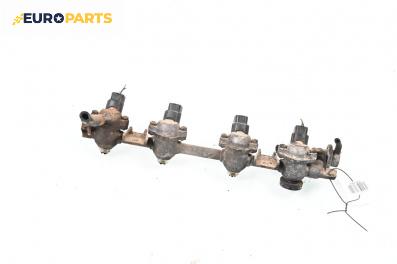 Бензинова рейка с дюзи за Nissan Serena Minivan (06.1991 - 09.2001) 1.6, 97 к.с.