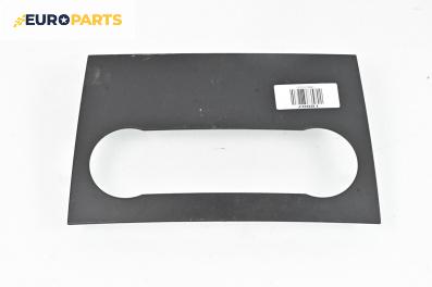 Интериорна пластмаса за Mercedes-Benz B-Class Hatchback I (03.2005 - 11.2011), 4+1 вр., хечбек, позиция: предна