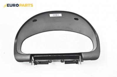 Интериорна пластмаса километраж за Mazda 6 Hatchback I (08.2002 - 12.2008), 4+1 вр., хечбек