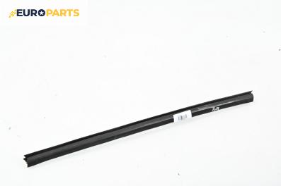 Външна лайсна врата за Volvo V50 Estate (12.2003 - 12.2012), комби, позиция: задна, дясна