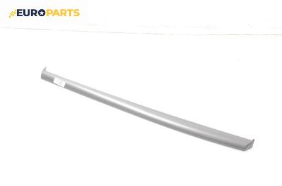 Интериорна лайсна за Opel Vectra C GTS (08.2002 - 01.2009), 4+1 вр., хечбек