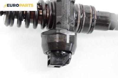 Дюза дизел за Volkswagen Touran Minivan I (02.2003 - 05.2010) 1.9 TDI, 100 к.с., № Bosch 0414720215