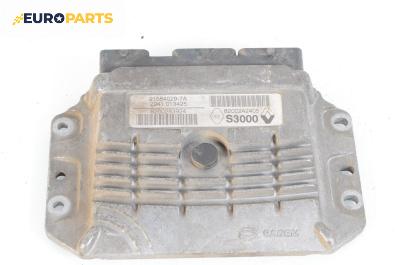 Компютър двигател за Renault Megane II Hatchback (07.2001 - 10.2012) 1.6 16V (BM0C, CM0C), 113 к.с., № 8200283924