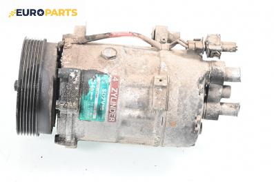 Компресор климатик за Volkswagen Passat II Sedan B3, B4 (02.1988 - 12.1997) 1.6, 101 к.с., № 1H0 820 803 D