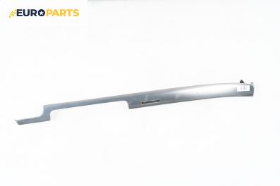 Интериорна лайсна за Audi A4 Avant B7 (11.2004 - 06.2008), 4+1 вр., комби