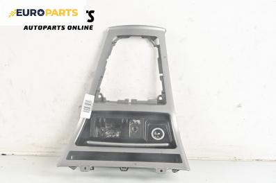 Централна конзола за BMW X3 Series E83 (01.2004 - 12.2011)
