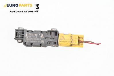 Сензор airbag за Audi A3 Hatchback II (05.2003 - 08.2012), № 8E0959651A