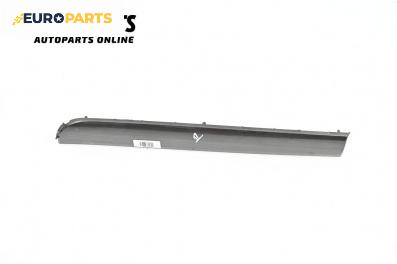 Интериорна лайсна за Chevrolet Captiva SUV (06.2006 - ...), 4+1 вр., джип