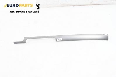 Интериорна лайсна за Audi A4 Avant B6 (04.2001 - 12.2004), 4+1 вр., комби