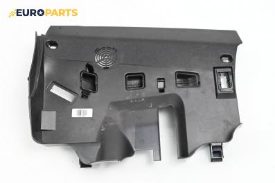Интериорна пластмаса под таблото за BMW 5 Series F10 Sedan F10 (01.2009 - 02.2017), 4+1 вр., седан
