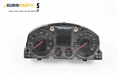 Километраж за Volkswagen Passat V Variant B6 (08.2005 - 11.2011) 2.0 FSI 4motion, 150 к.с., № 3C0920871D