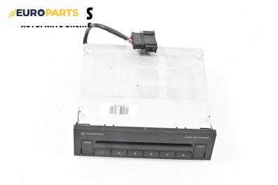 CD чейнджър за Volkswagen Passat V Variant B6 (08.2005 - 11.2011), № 3C0035110A