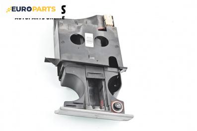 Пепелник за Volkswagen Transporter V Box (04.2003 - 08.2015)