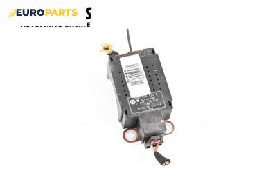 Усилвател антена за Volkswagen Golf V Hatchback (10.2003 - 02.2009), № 5M0035570B
