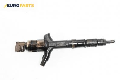 Дюза дизел за Toyota Corolla E12 Station Wagon (12.2001 - 02.2007) 2.0 D-4D (CDE120), 90 к.с., № 23670-27020