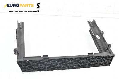 Стойка на радиатора за BMW 5 Series E60 Sedan E60 (07.2003 - 03.2010) 530 i, 272 к.с.
