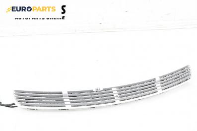Решетка преден капак за Mercedes-Benz E-Class Sedan (W211) (03.2002 - 03.2009), седан, позиция: предна
