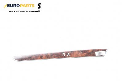 Интериорна лайсна за Audi A6 Sedan C6 (05.2004 - 03.2011), 4+1 вр., седан