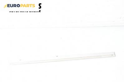 Външна лайсна врата за Mercedes-Benz C-Class Sedan (W203) (05.2000 - 08.2007), седан, позиция: предна, лява