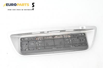 Стойка заден номер за Mercedes-Benz C-Class Sedan (W203) (05.2000 - 08.2007), седан