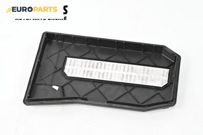 Пластмасов капак за Audi Q7 SUV I (03.2006 - 01.2016), 4+1 вр., джип