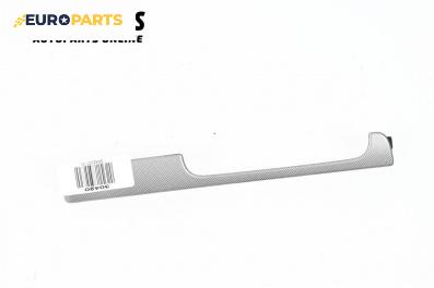 Интериорна лайсна за Volkswagen Golf V Hatchback (10.2003 - 02.2009), 4+1 вр., хечбек