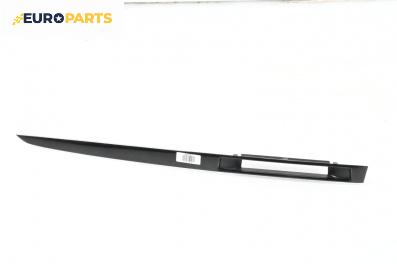 Интериорна лайсна за Mazda 3 Hatchback I (10.2003 - 12.2009), 4+1 вр., хечбек