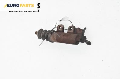 Долна помпа за съединител за Toyota Avensis II Liftback (04.2003 - 11.2008)