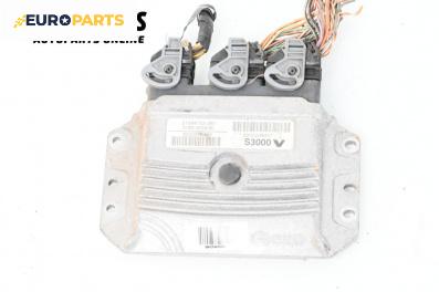 Компютър двигател за Renault Scenic II Minivan (06.2003 - 07.2010) 1.6 (JM0C, JM0J, JM1B), 113 к.с., № 8200298457