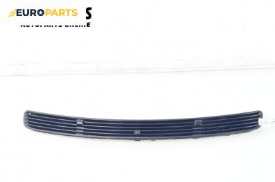 Решетка преден капак за Mercedes-Benz C-Class Sedan (W203) (05.2000 - 08.2007), седан, позиция: предна