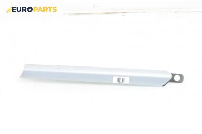 Интериорна пластмаса за Opel Astra H Estate (08.2004 - 05.2014), 4+1 вр., комби, позиция: предна
