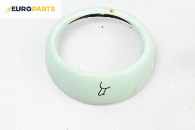 Лайсна под фар за Trabant P 601 Universal (01.1966 - 04.1990), комби, позиция: дясна