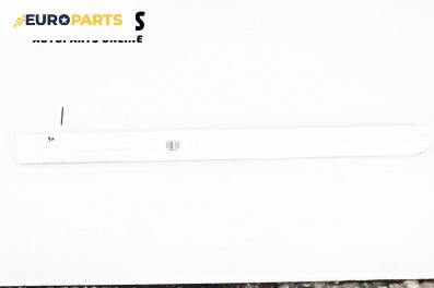 Външни лайсни за Peugeot 307 Station Wagon (03.2002 - 12.2009), комби, позиция: лява