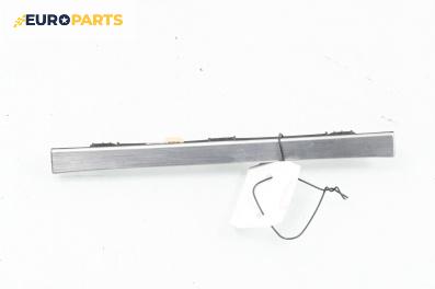 Интериорна лайсна за Volkswagen Passat V Variant B6 (08.2005 - 11.2011), 4+1 вр., комби